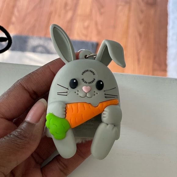 Bath and Body Works Pocketbac & Pocketbac Lanyard - Picture 3 of 12